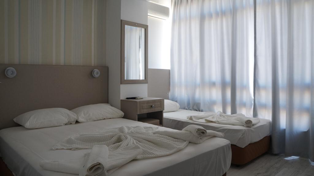 Hotel Marine Ayvalı Eksteriør bilde