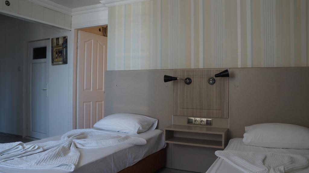 Hotel Marine Ayvalı Eksteriør bilde