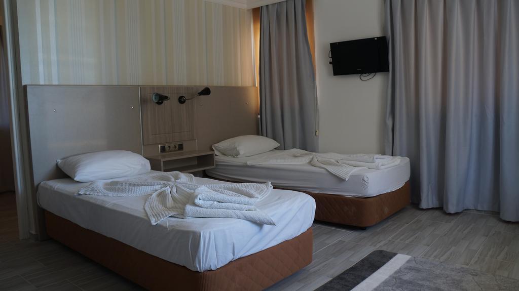 Hotel Marine Ayvalı Eksteriør bilde