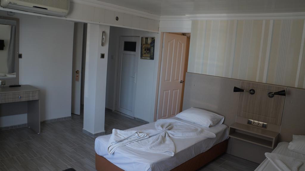 Hotel Marine Ayvalı Eksteriør bilde